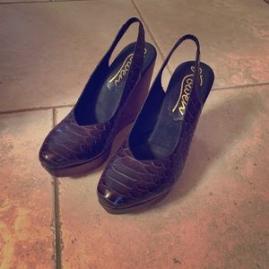 LEATHER PLATFORM WEDGE Rowen in Dark Brown Python